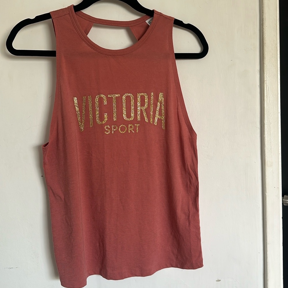Victoria sport tank top